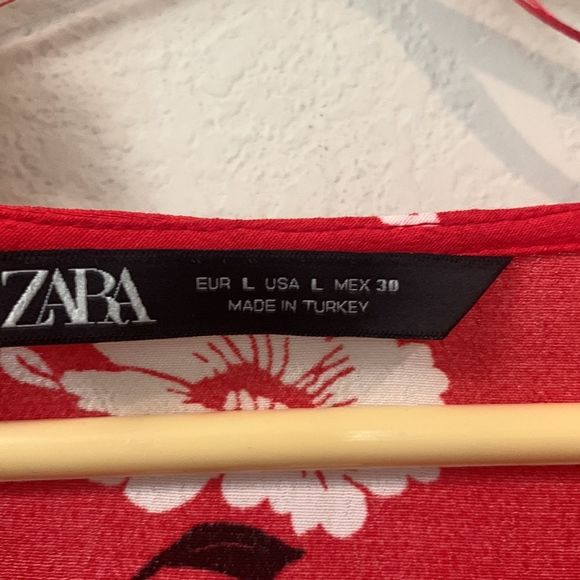 - Zara spring top - Picture 4 of 6